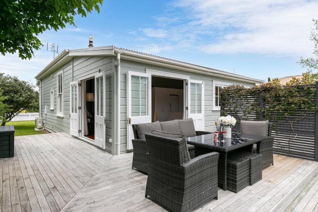 Historic Charm In Greytown - Cosy Kowhai Cottage Exterior foto