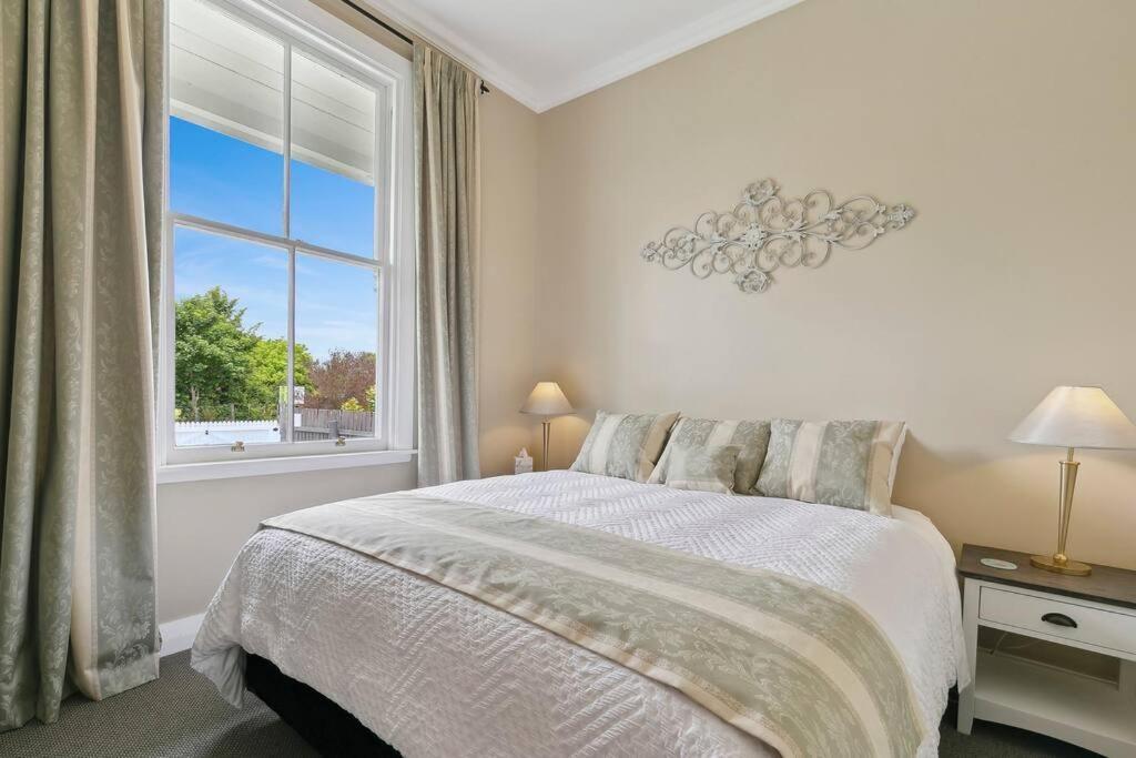 Historic Charm In Greytown - Cosy Kowhai Cottage Exterior foto